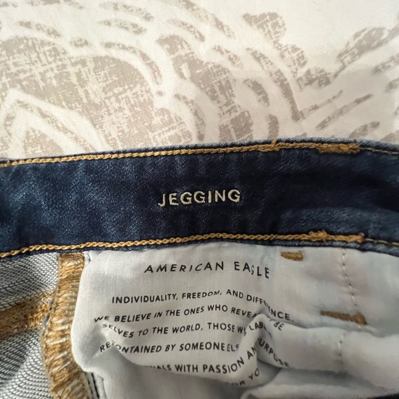 American Eagle Jeans Next Level Stretch Jegging 4 Long - Picture 5 of 5